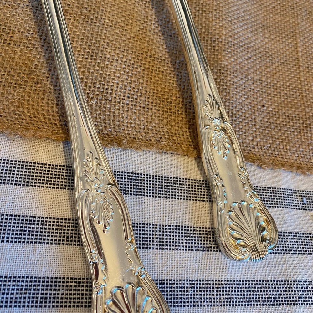 Vintage Silver Plated Serving Utensils - Picture 4 of 8